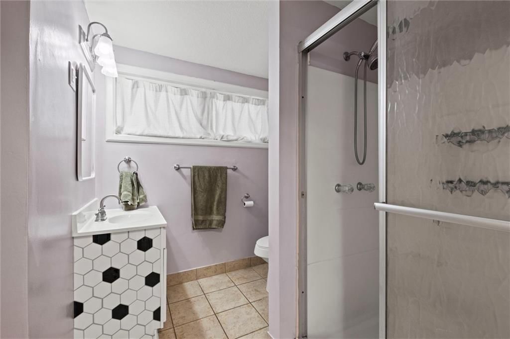 1001 E Mechanic Street — photo 21