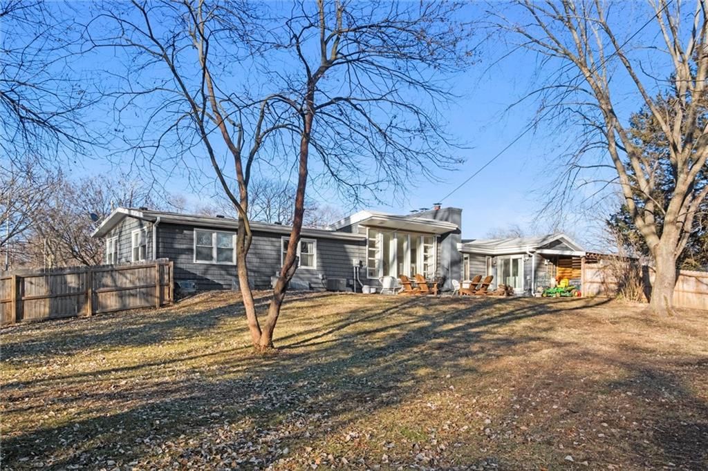 1001 E Mechanic Street — photo 28