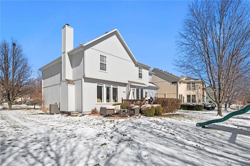 19705 W 97TH Street — photo 36