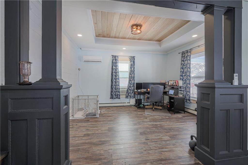 238 S Liberty Street — photo 5