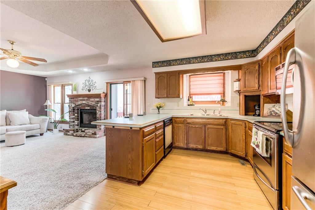 5208 Willow Avenue — photo 14