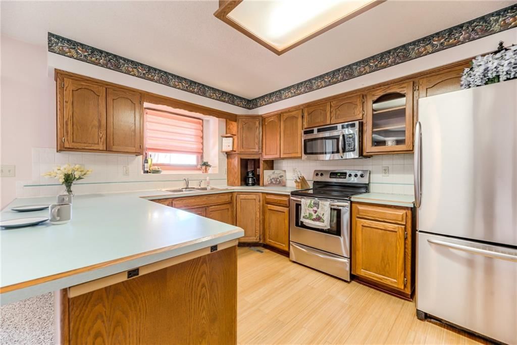 5208 Willow Avenue — photo 15