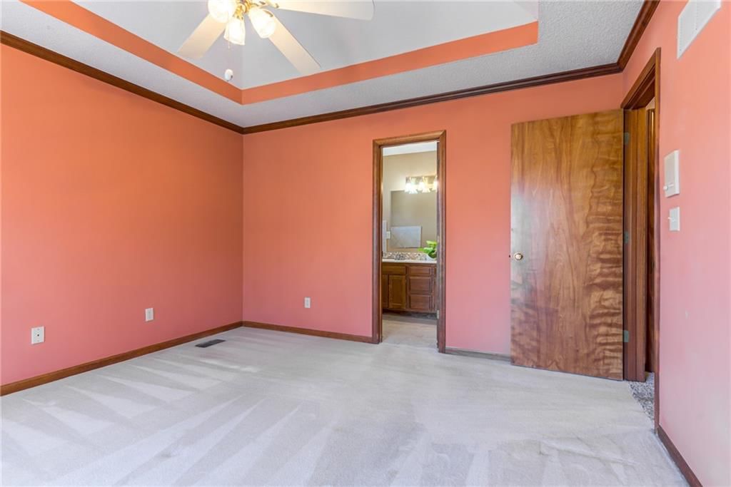 5208 Willow Avenue — photo 20