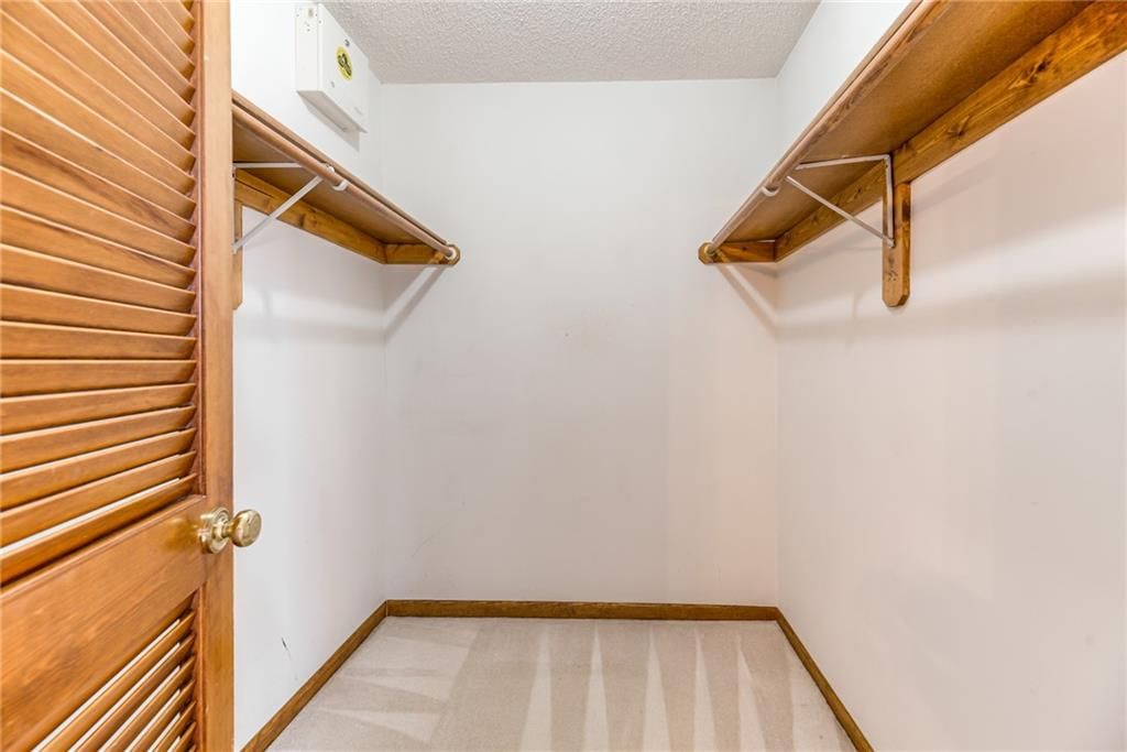 5208 Willow Avenue — photo 25