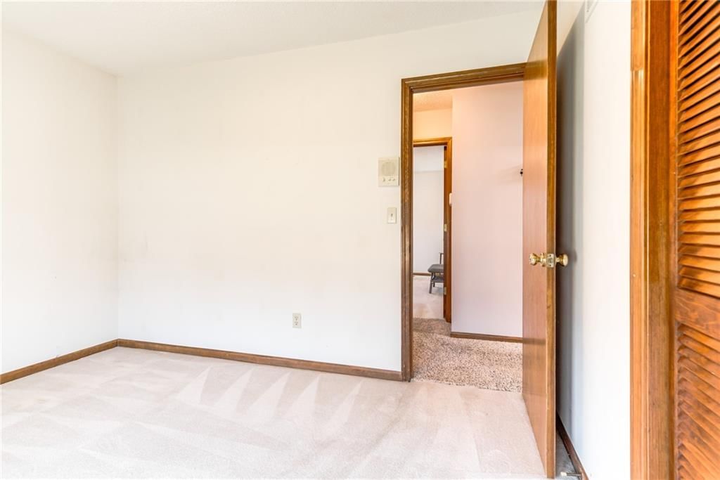 5208 Willow Avenue — photo 31
