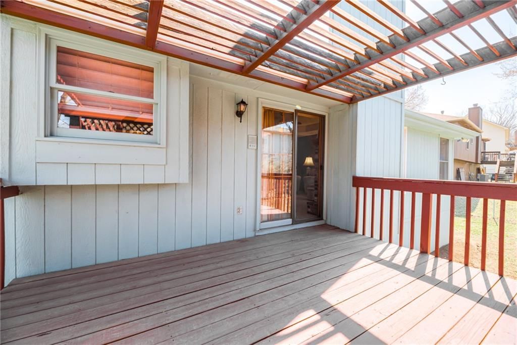 5208 Willow Avenue — photo 39