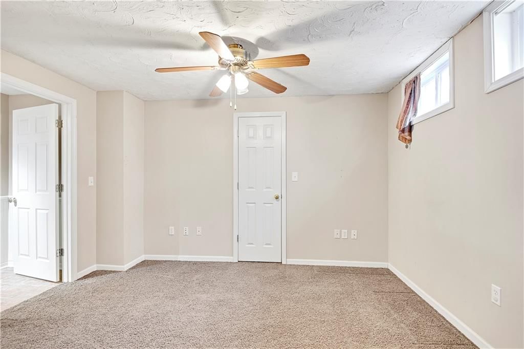 5904 Edgewater Drive — photo 36