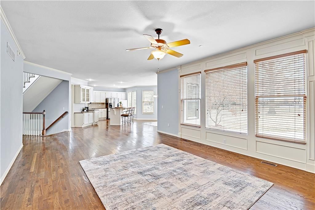 5904 Edgewater Drive — photo 9