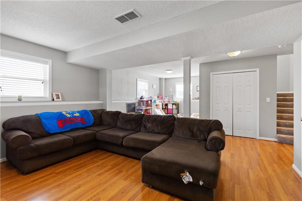 1507 Stoneybrooke Drive — photo 16