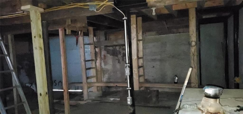 800 S Huttig Avenue — photo 7