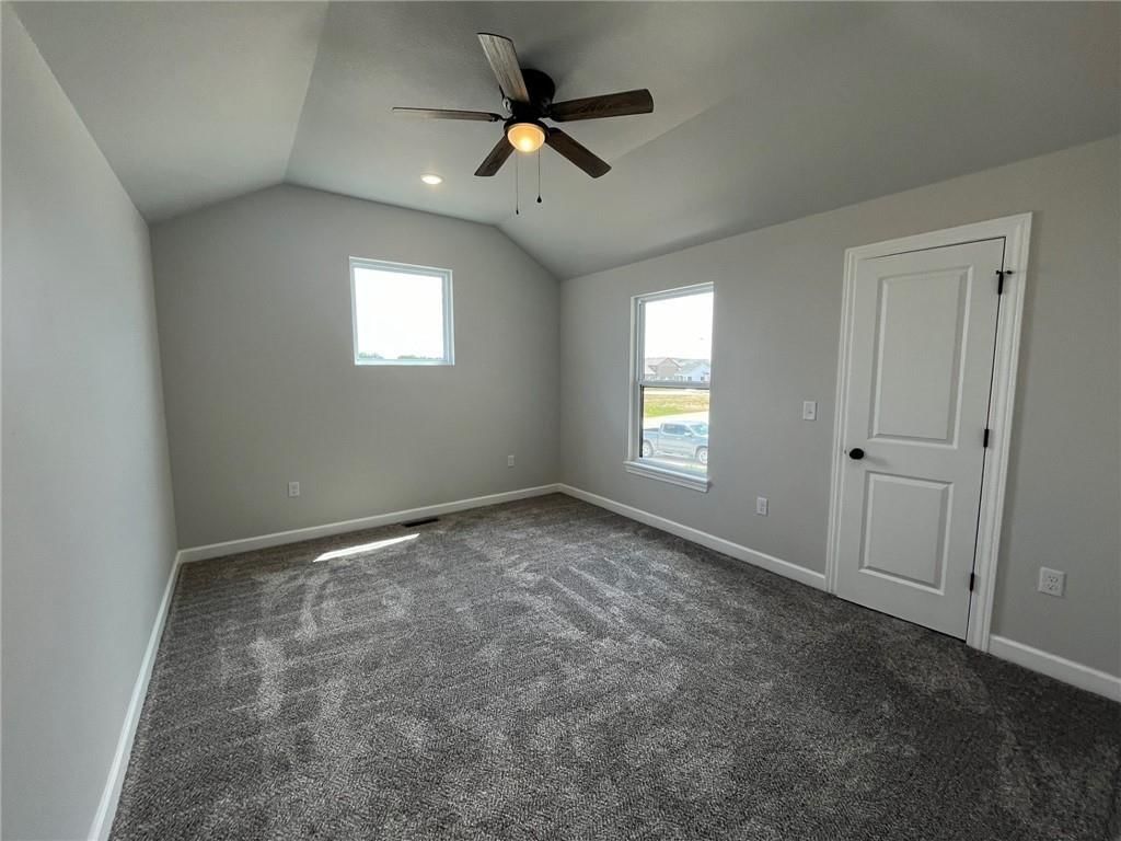74 A SE 351 Road — photo 14