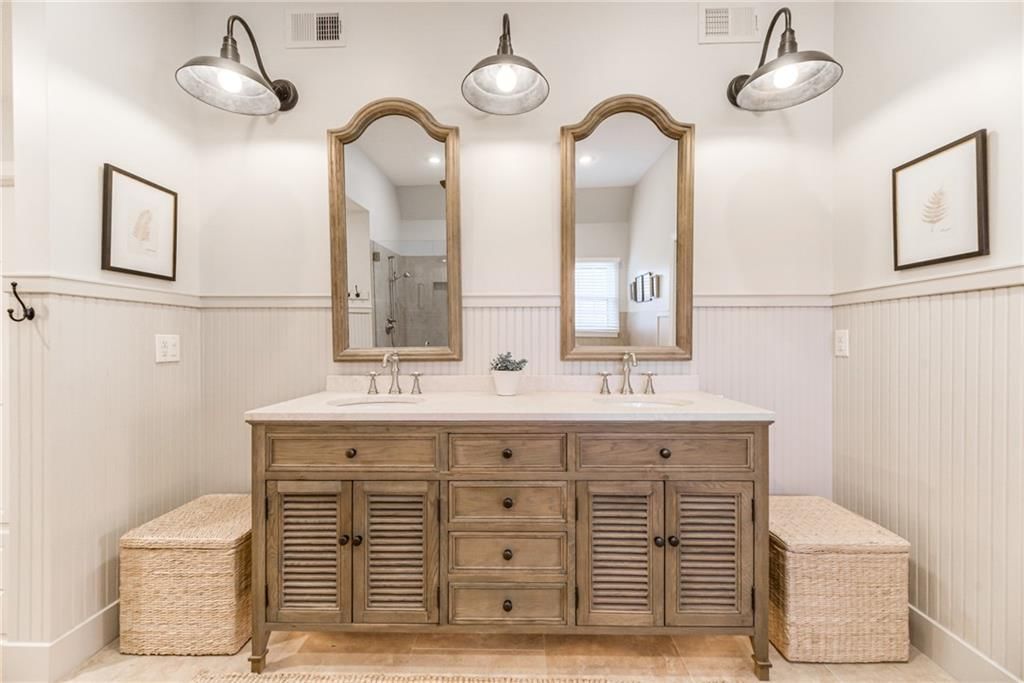 12805 Catalina Street — photo 34