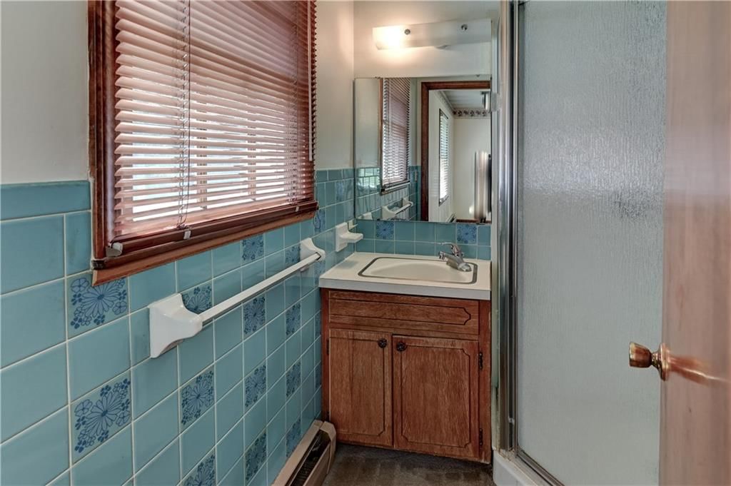 135 Walnut Street — photo 24