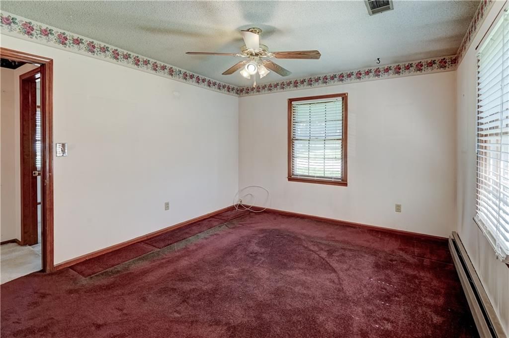 135 Walnut Street — photo 25