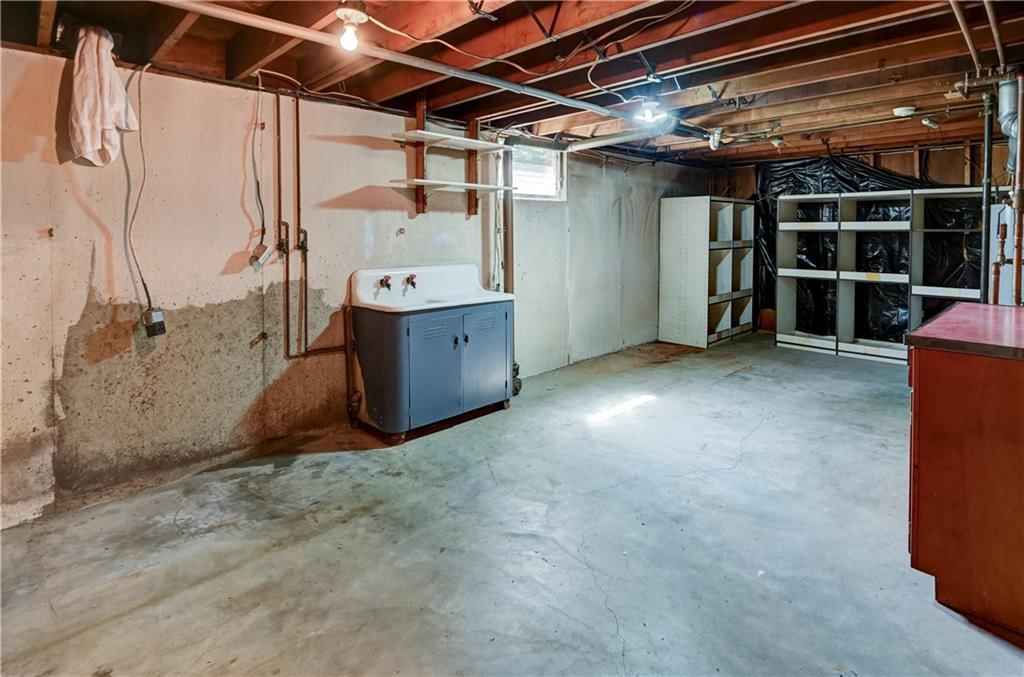 135 Walnut Street — photo 49