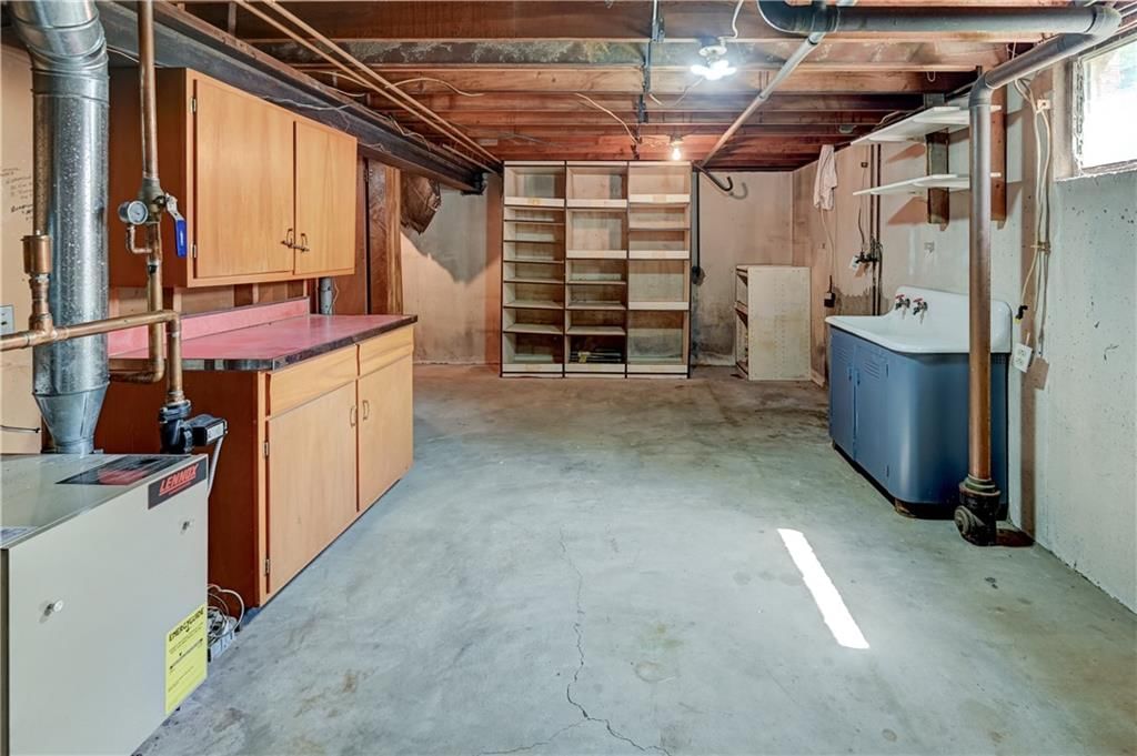 135 Walnut Street — photo 50