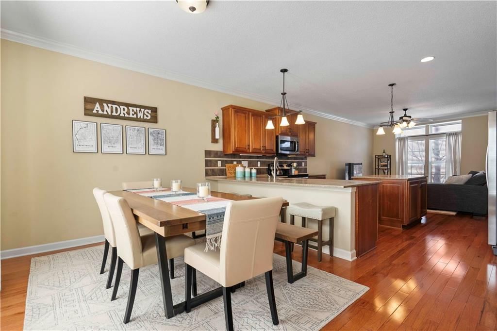 7649 W 78th Street — photo 13