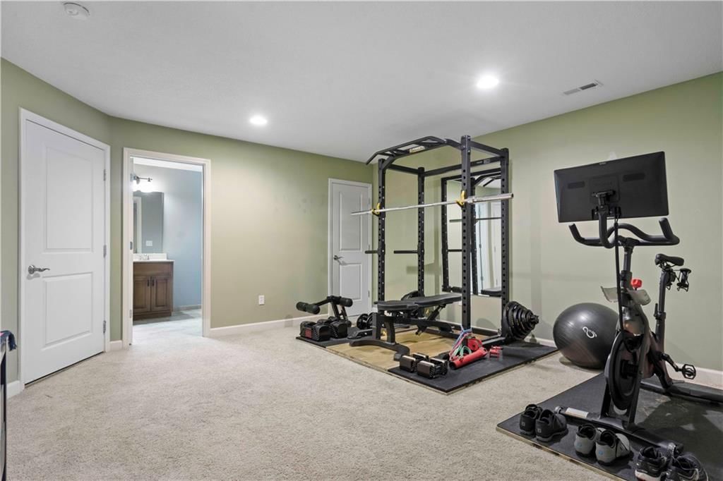 7649 W 78th Street — photo 23