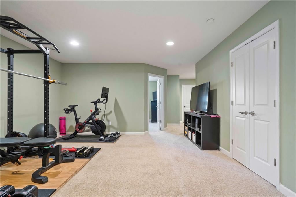 7649 W 78th Street — photo 24