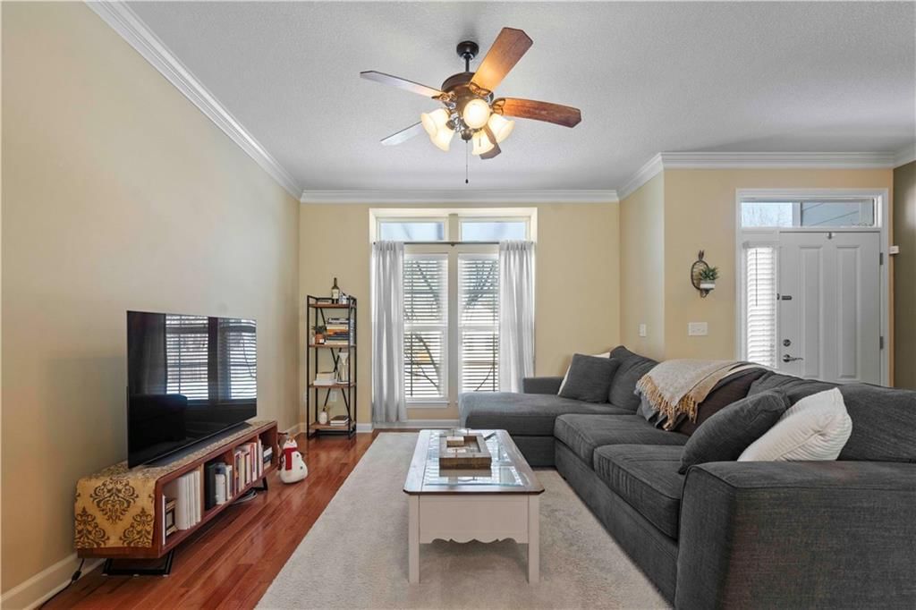 7649 W 78th Street — photo 5