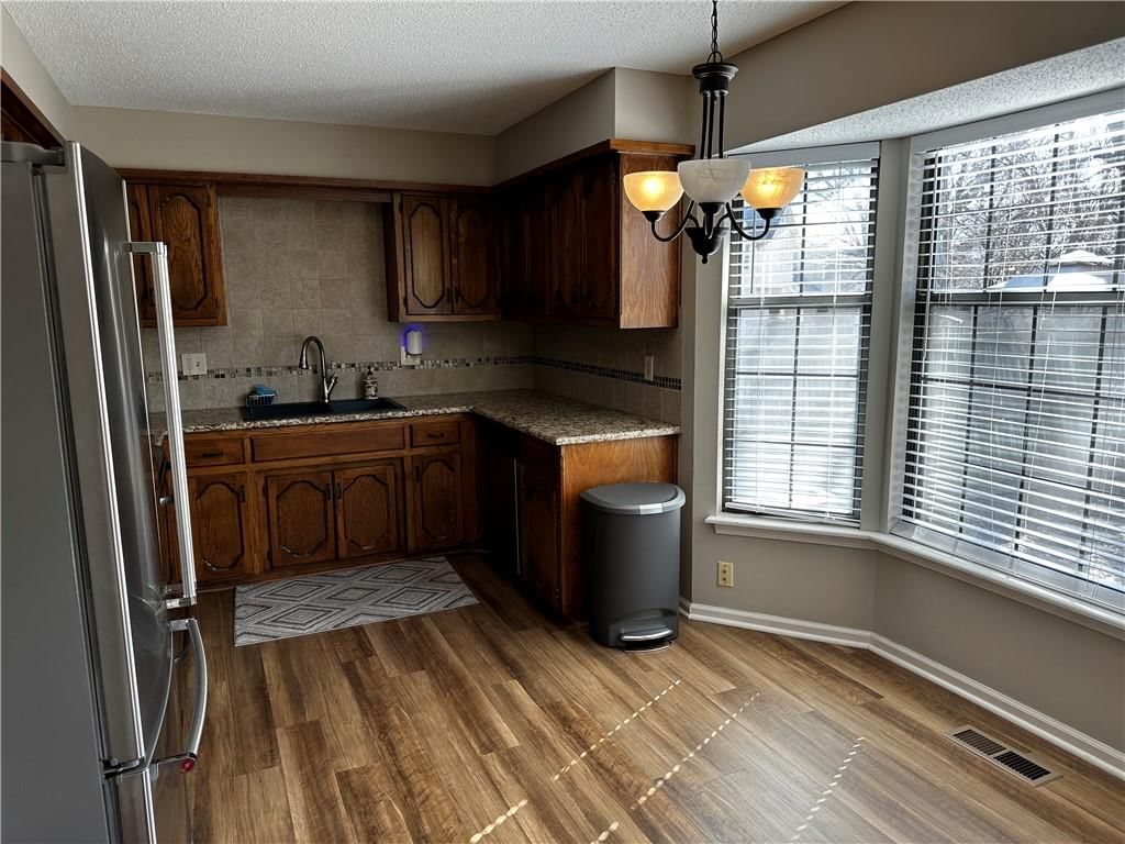 10651 W 115th Street — photo 9