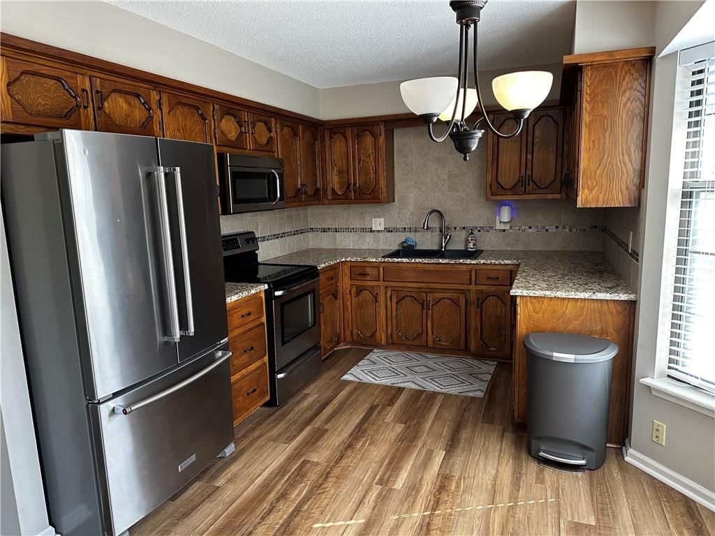 10651 W 115th Street — photo 10