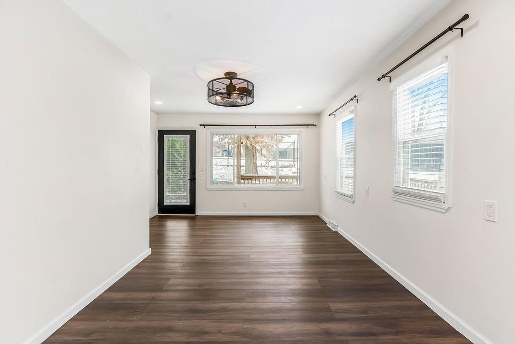 5812 NW PARKDALE Circle — photo 13