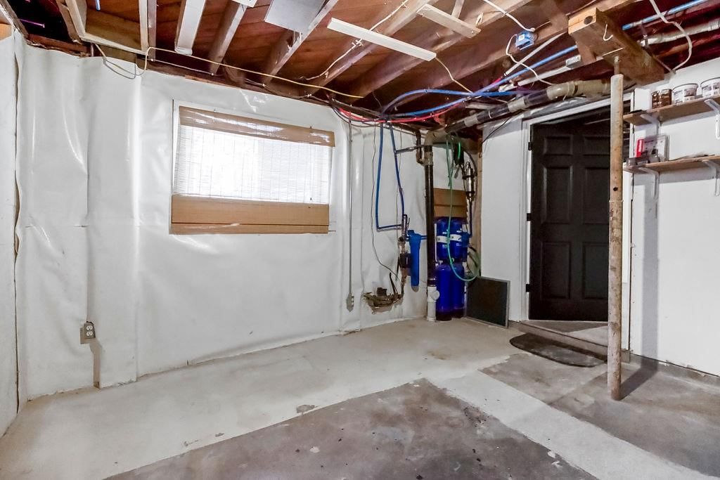 5812 NW PARKDALE Circle — photo 27