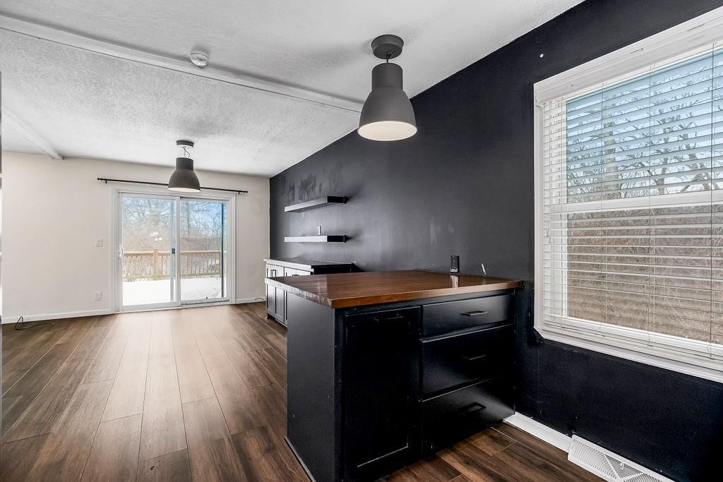 5812 NW PARKDALE Circle — photo 9