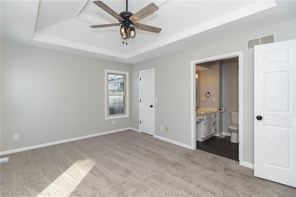 705 York Drive — photo 17