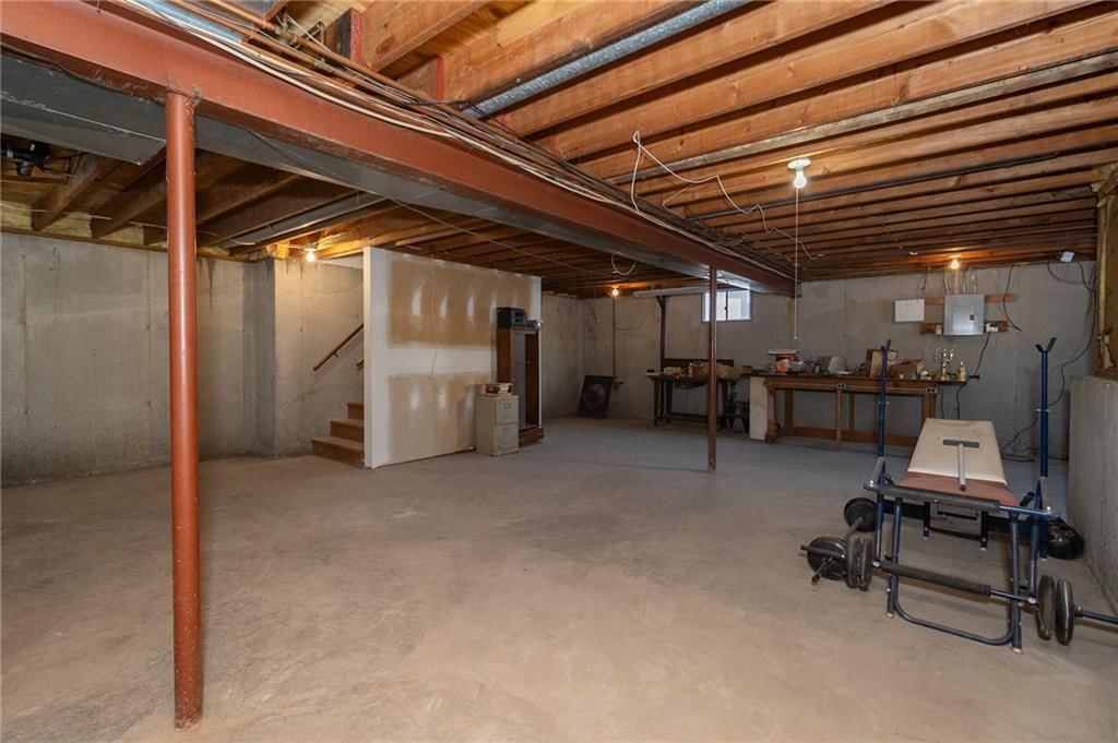 705 York Drive — photo 26