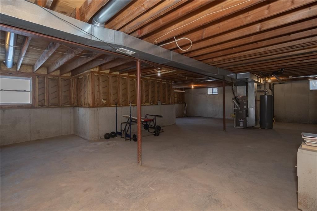 705 York Drive — photo 28