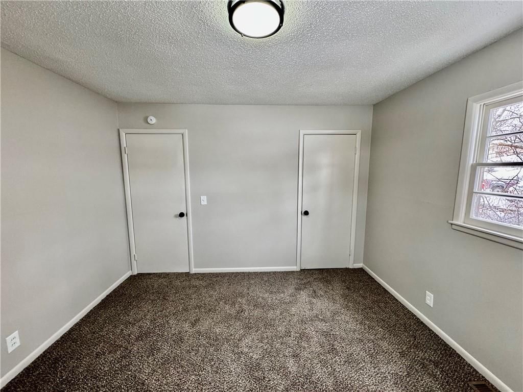 1003 Magnolia Street W — photo 16
