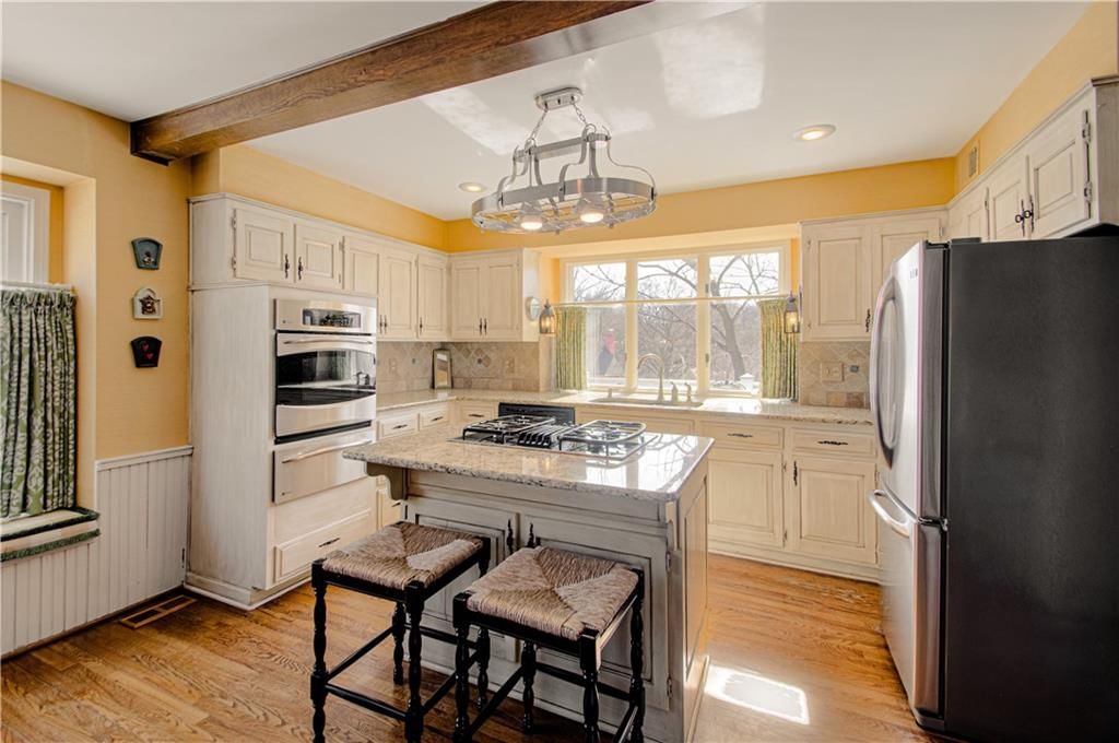 419 NW Briarcliff Road — photo 12