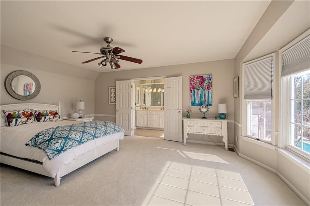 419 NW Briarcliff Road — photo 18