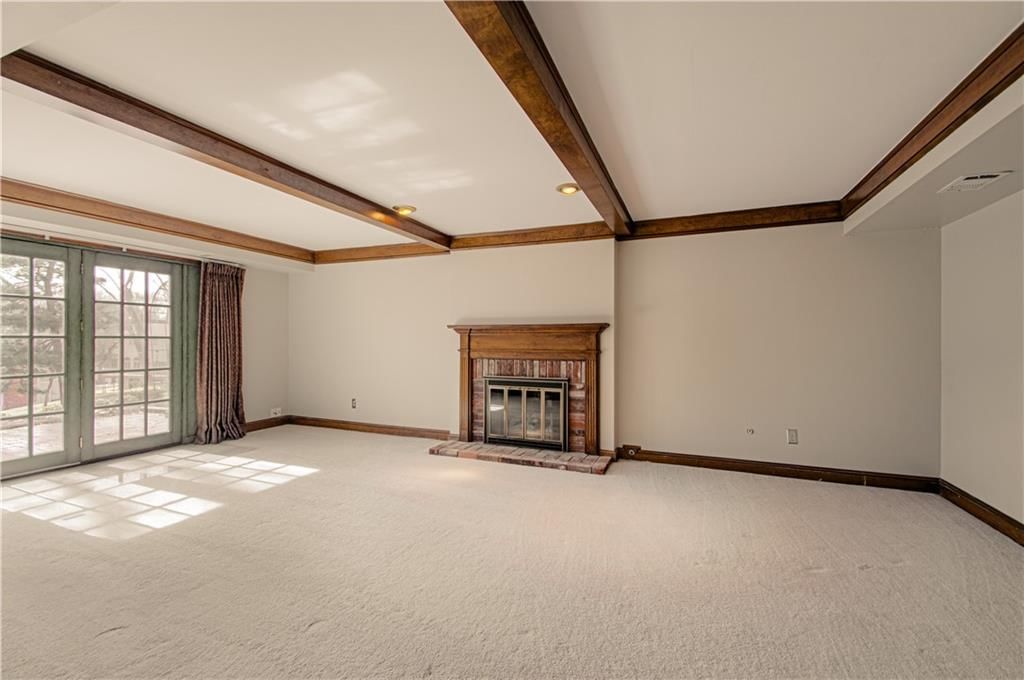 419 NW Briarcliff Road — photo 29