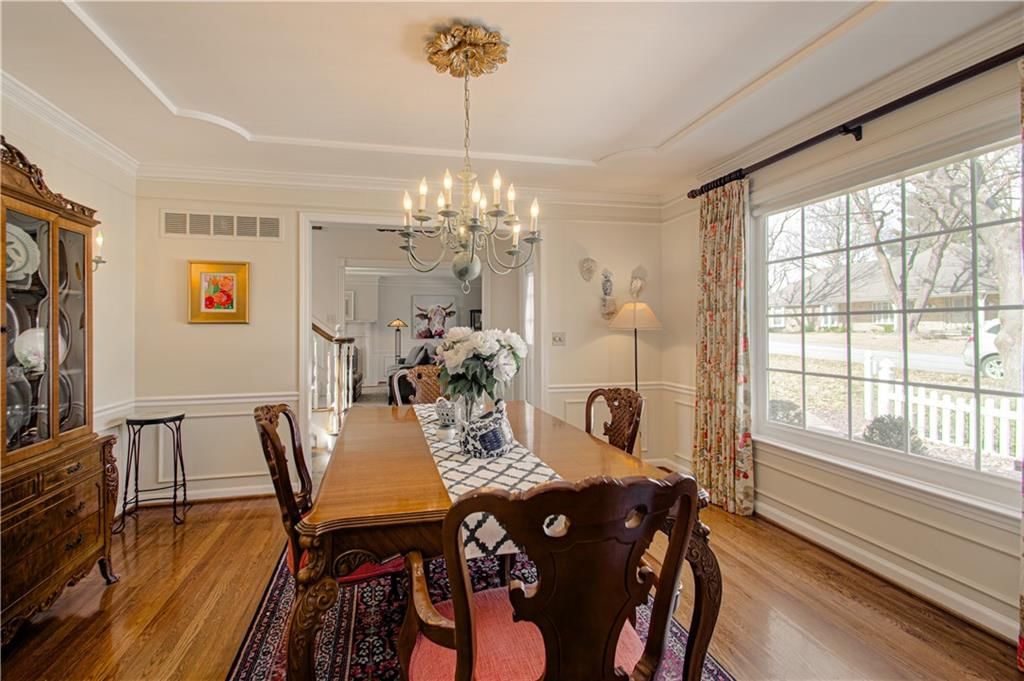 419 NW Briarcliff Road — photo 7