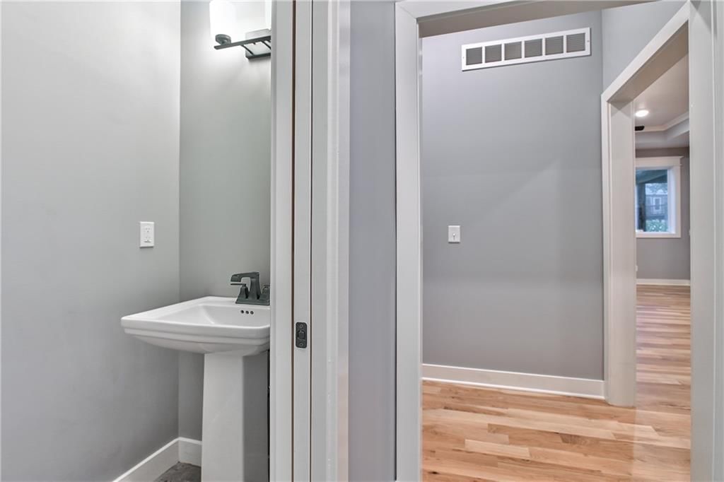 5850 McCormick Drive — photo 28