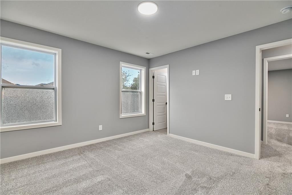 5850 McCormick Drive — photo 32