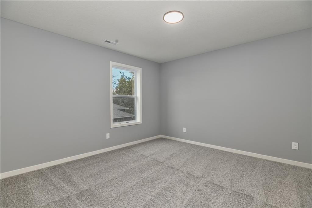 5850 McCormick Drive — photo 34