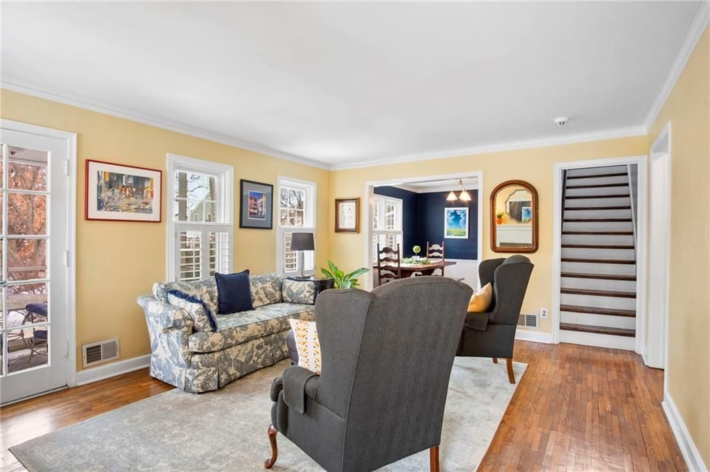 2715 W 49th Terrace — photo 3