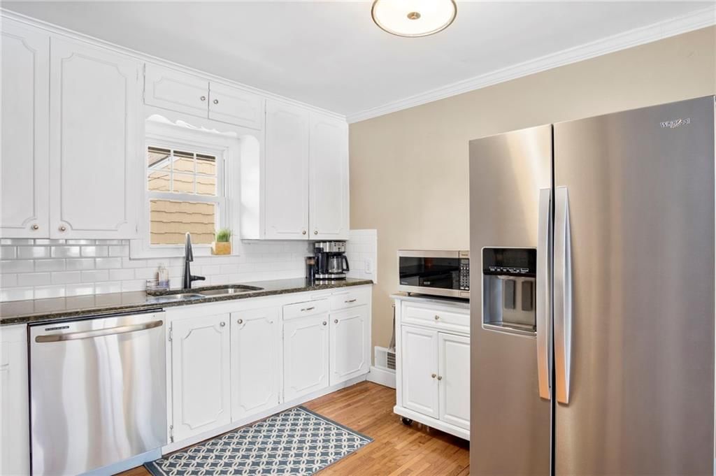 2715 W 49th Terrace — photo 8