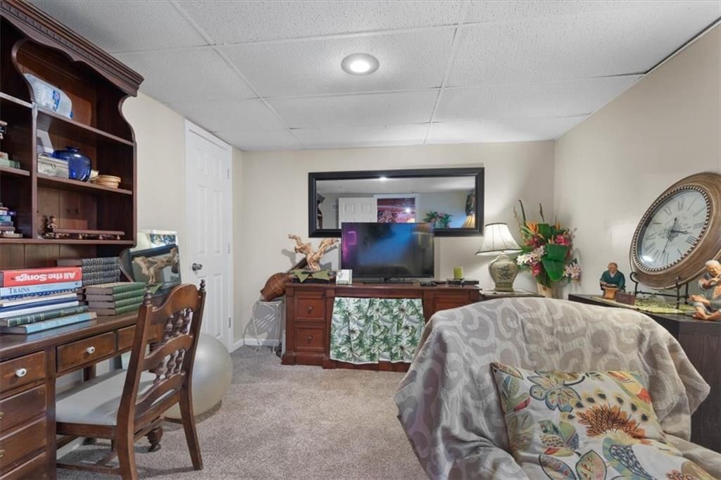 12 Virginia Drive — photo 14