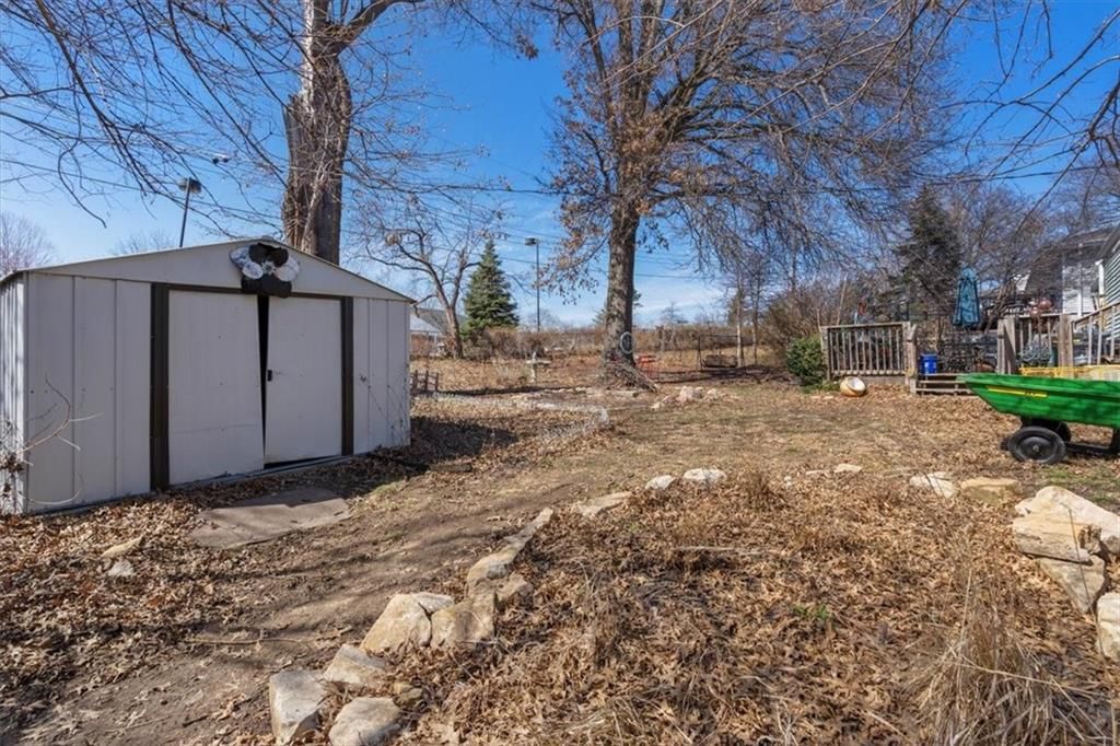 12 Virginia Drive — photo 17