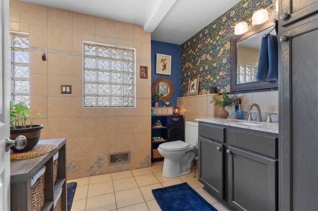12 Virginia Drive — photo 8