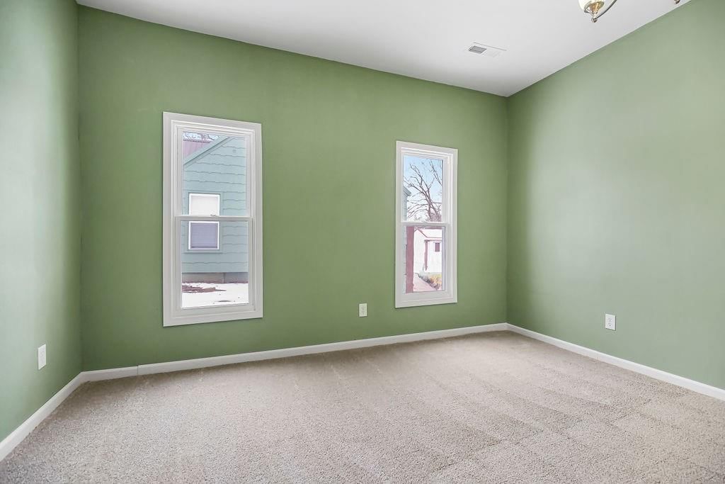 108 E Cass Street — photo 13