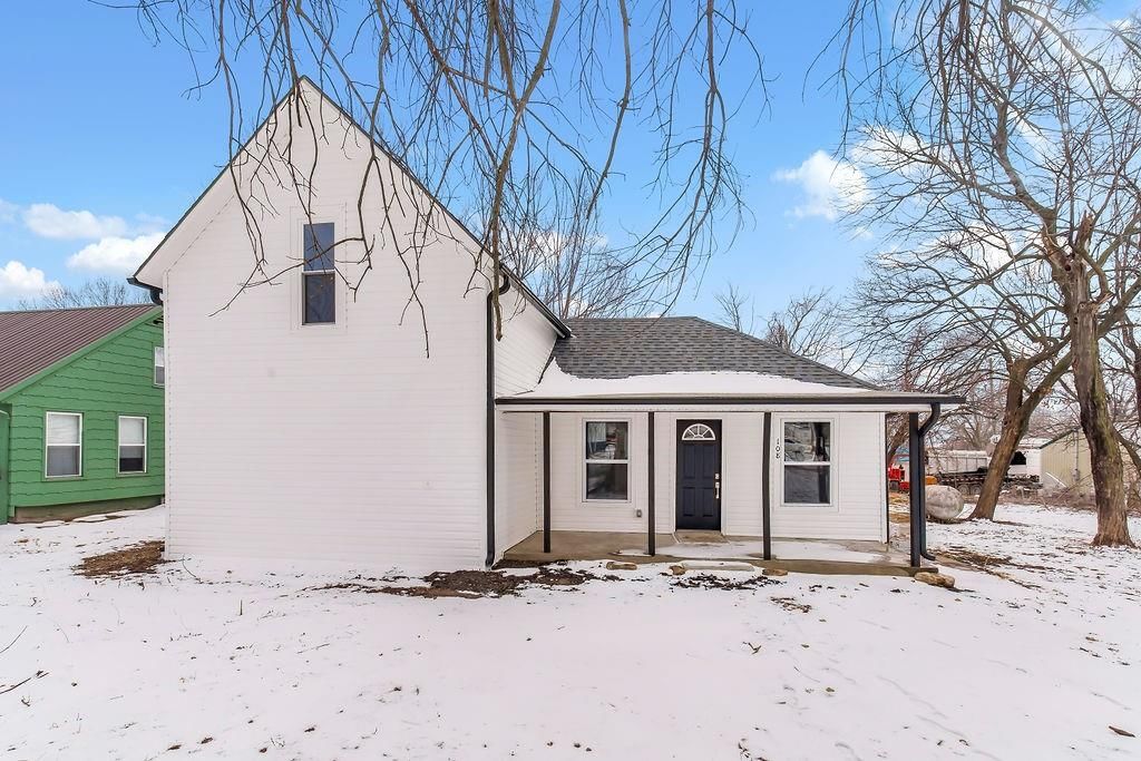 108 E Cass Street — photo 3