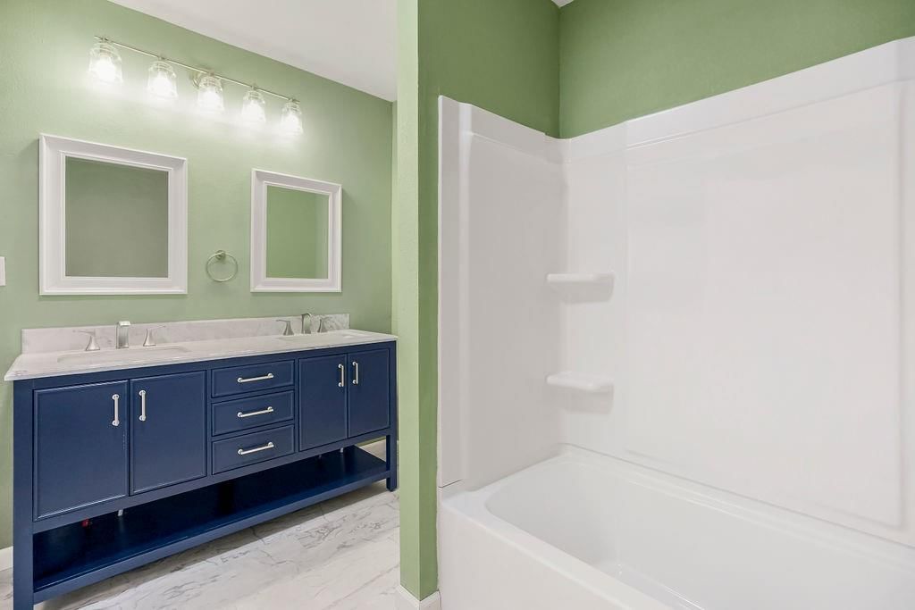 108 E Cass Street — photo 24