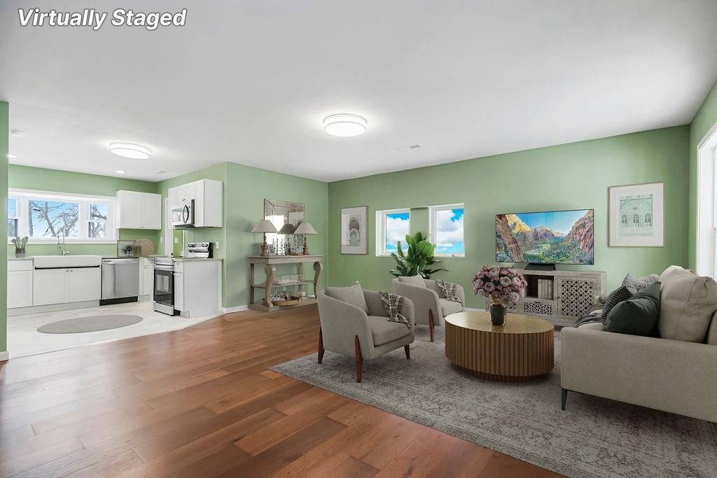 108 E Cass Street — photo 5