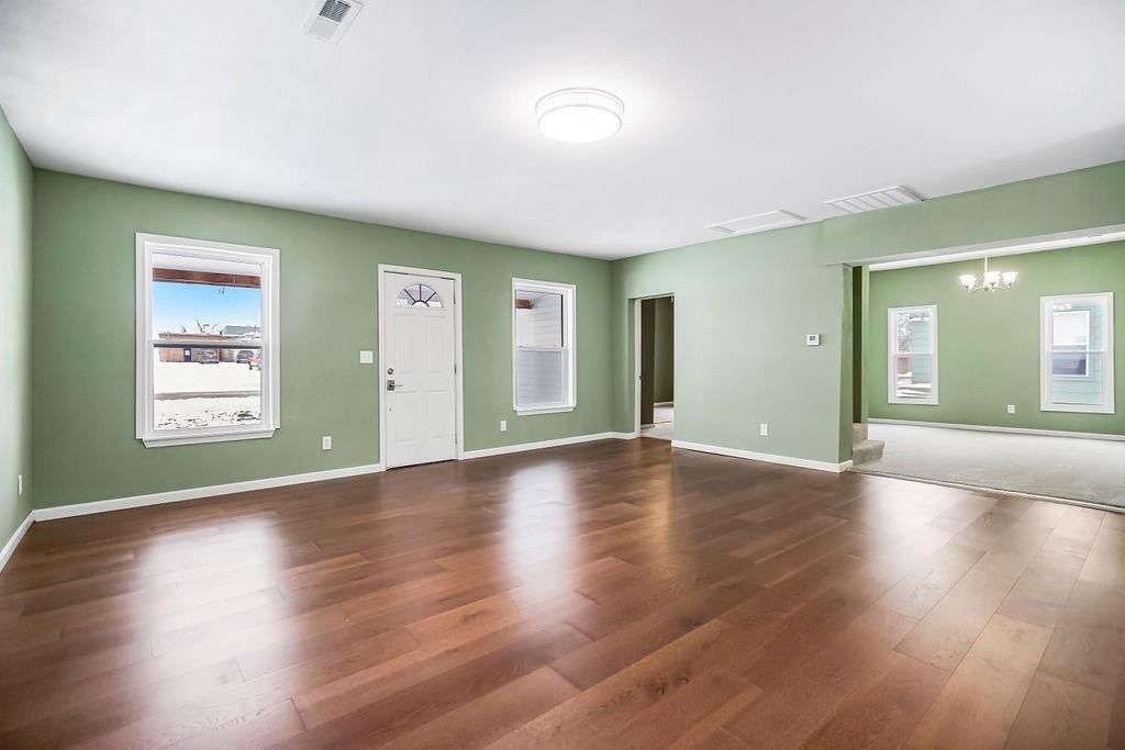 108 E Cass Street — photo 6